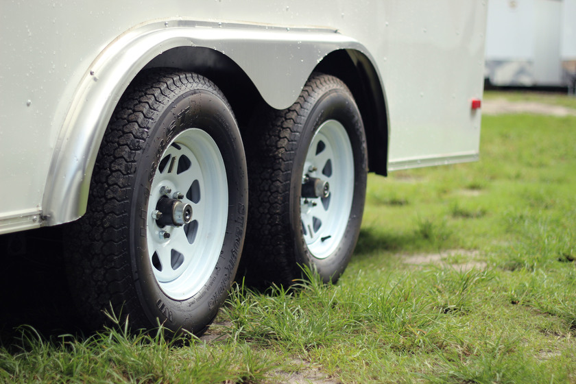 Diamond Cargo 8x18 Tandem Axle - Barn Doors